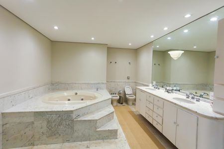 Casa à venda com 563m², 3 quartos e 4 vagasBanheiro da Suíte 3