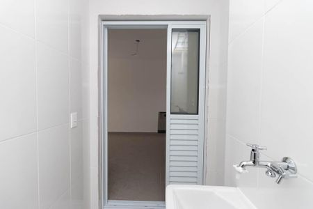 Apartamento à venda com 49m², 2 quartos e sem vaga Apartamento à venda com 49m², 2 quartos e sem vagaÁrea de Serviço