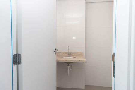 Apartamento à venda com 49m², 2 quartos e sem vaga Apartamento à venda com 49m², 2 quartos e sem vagaBanheiro