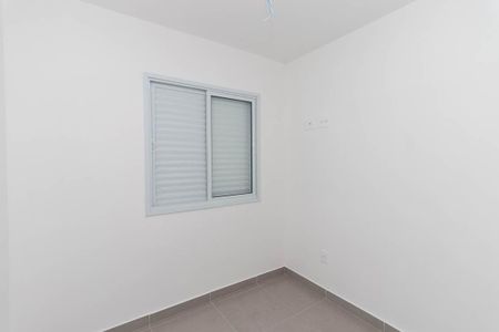 Quarto 2 de casa à venda com 2 quartos, 41m² em Jardim Japao, São Paulo