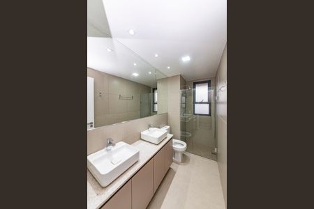 Apartamento à venda com 44m², 1 quarto e 1 vaga Apartamento à venda com 44m², 1 quarto e 1 vagaBanheiro da Suíte