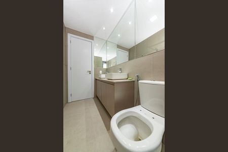 Apartamento à venda com 44m², 1 quarto e 1 vaga Apartamento à venda com 44m², 1 quarto e 1 vagaBanheiro da Suíte