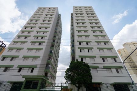 Apartamento à venda com 63m², 2 quartos e 1 vagaFachada do Condomínio