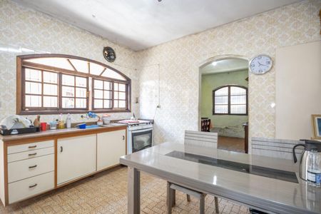 Casa à venda com 450m², 3 quartos e 5 vagas Casa à venda com 450m², 3 quartos e 5 vagasCozinha