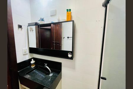 Apartamento à venda com 52m², 2 quartos e sem vagaBanheiro Social