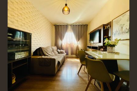 Sala de apartamento à venda com 2 quartos, 52m² em Jardim Gopouva, Guarulhos