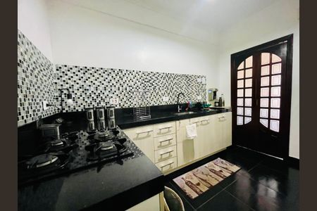 Apartamento à venda com 52m², 2 quartos e sem vagaCozinha
