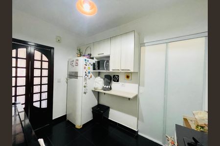 Apartamento à venda com 52m², 2 quartos e sem vagaCozinha