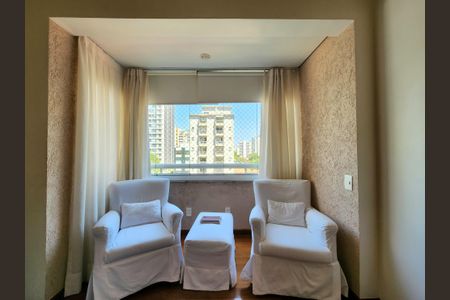 Apartamento à venda com 195m², 3 quartos e 3 vagas Apartamento à venda com 195m², 3 quartos e 3 vagasSuíte 3