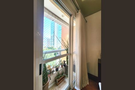 Apartamento à venda com 195m², 3 quartos e 3 vagas Apartamento à venda com 195m², 3 quartos e 3 vagasSala de Jantar