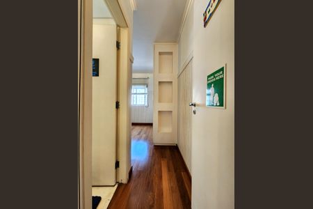 Apartamento à venda com 195m², 3 quartos e 3 vagas Apartamento à venda com 195m², 3 quartos e 3 vagasSuíte 2