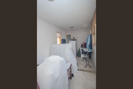 Casa à venda com 140m², 5 quartos e 2 vagasEdícula