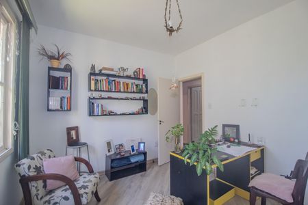 Casa à venda com 140m², 5 quartos e 2 vagasQuarto 3