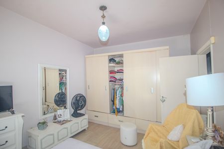 Casa à venda com 140m², 5 quartos e 2 vagasQuarto 4