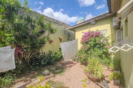 Casa à venda com 140m², 5 quartos e 2 vagasQuintal/Piscina