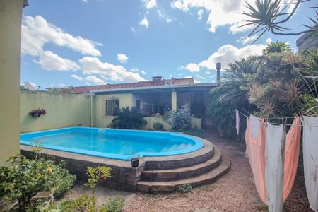 Casa à venda com 140m², 5 quartos e 2 vagasQuintal/Piscina