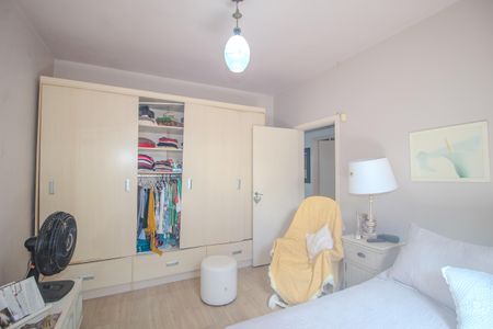 Casa à venda com 140m², 5 quartos e 2 vagasQuarto 4