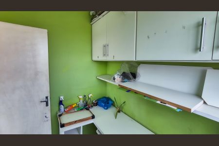 Apartamento à venda com 68m², 2 quartos e 1 vagaQuarto de Serviço