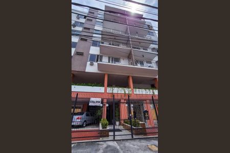 Apartamento à venda com 68m², 2 quartos e 1 vagaFachada