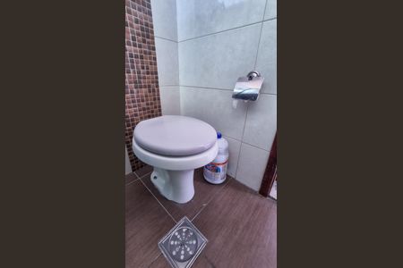 Apartamento à venda com 68m², 2 quartos e 1 vagaBanheiro 1