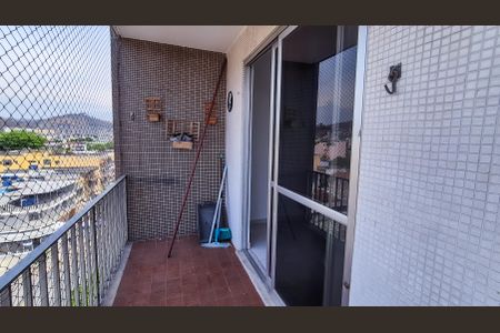 Varanda Sala de apartamento à venda com 2 quartos, 68m² em Penha Circular, Rio de Janeiro