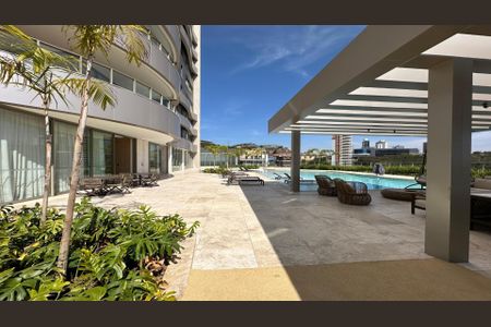 Apartamento à venda com 4 quartos, 323m² em Santa Lúcia, Belo Horizonte