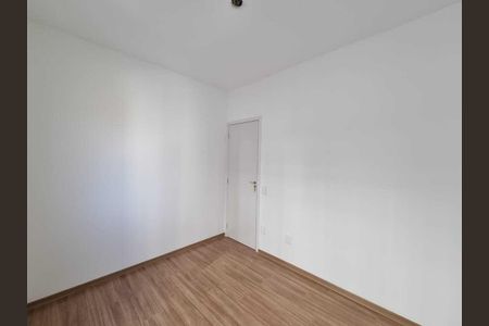Quarto de apartamento para alugar com 2 quartos, 48m² em Palmeiras, Belo Horizonte