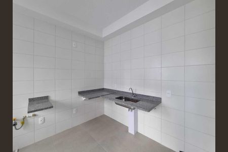Cozinha de apartamento para alugar com 2 quartos, 48m² em Palmeiras, Belo Horizonte