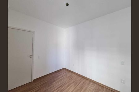 Quarto de apartamento para alugar com 2 quartos, 48m² em Palmeiras, Belo Horizonte