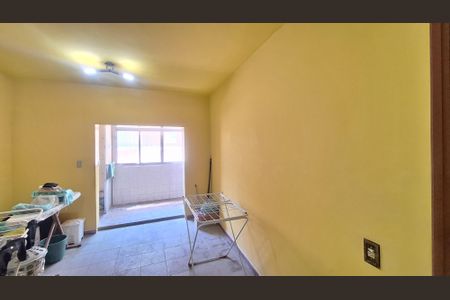 Casa à venda com 350m², 3 quartos e 4 vagasQuarto Suíte