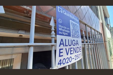 Casa à venda com 350m², 3 quartos e 4 vagasFachada Placa KBVE-469 27/09/25