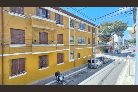 Vista de casa à venda com 3 quartos, 350m² em Luz, São Paulo