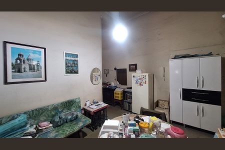 Casa à venda com 350m², 3 quartos e 4 vagasSala