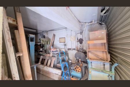 Casa à venda com 350m², 3 quartos e 4 vagasGaragem