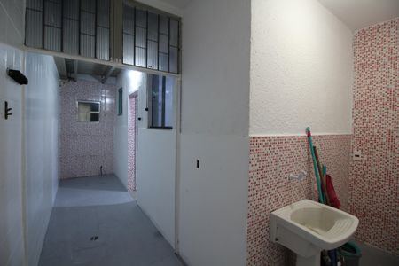 Casa à venda com 170m², 2 quartos e sem vagaÁrea de Serviço