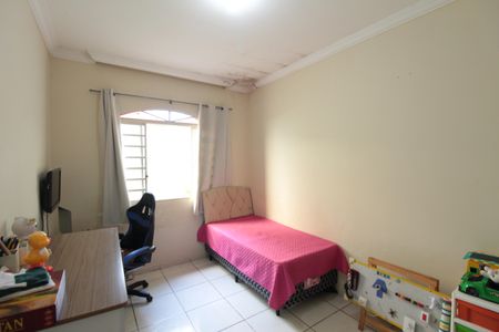 Casa à venda com 167m², 3 quartos e 3 vagasQuarto 2