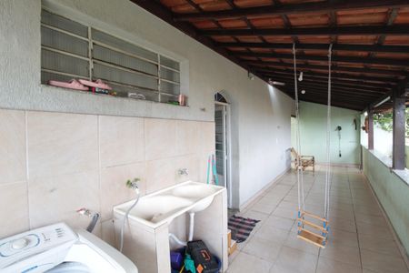 Casa à venda com 167m², 3 quartos e 3 vagasÁrea de Serviço