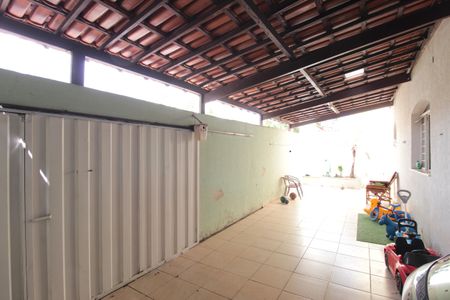 Casa à venda com 167m², 3 quartos e 3 vagasGaragem