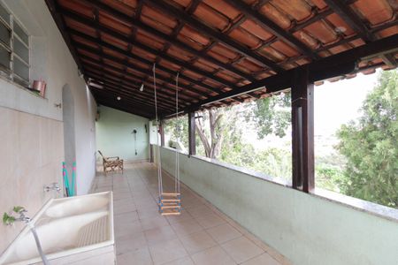 Casa à venda com 167m², 3 quartos e 3 vagasÁrea de Serviço