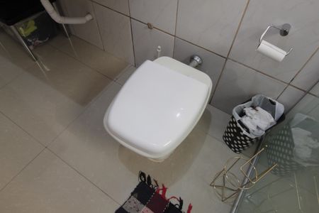 Casa à venda com 167m², 3 quartos e 3 vagasBanheiro Social