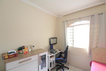 Casa à venda com 167m², 3 quartos e 3 vagasQuarto 2