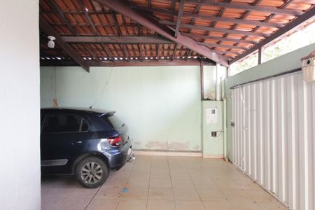 Casa à venda com 167m², 3 quartos e 3 vagasGaragem