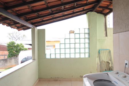 Casa à venda com 167m², 3 quartos e 3 vagasÁrea de Serviço