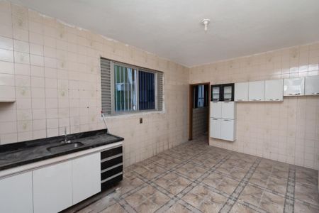 Casa à venda com 360m², 4 quartos e 2 vagasCozinha