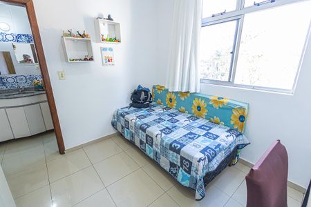 Apartamento à venda com 80m², 3 quartos e 2 vagas Apartamento à venda com 80m², 3 quartos e 2 vagasQuarto 1