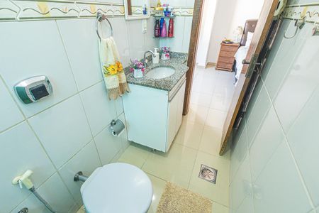 Apartamento à venda com 80m², 3 quartos e 2 vagas Apartamento à venda com 80m², 3 quartos e 2 vagasBanheiro da Suíte