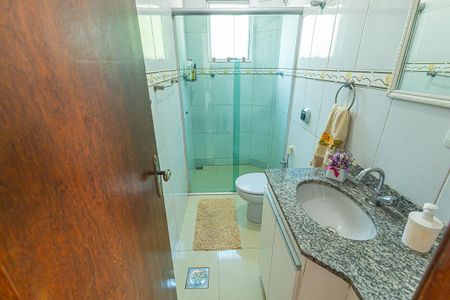 Apartamento à venda com 80m², 3 quartos e 2 vagas Apartamento à venda com 80m², 3 quartos e 2 vagasBanheiro da Suíte