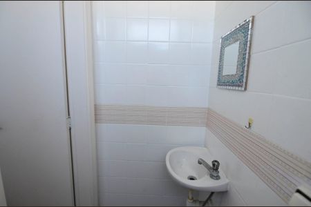 Apartamento à venda com 124m², 3 quartos e 2 vagasBanheiro de Serviço