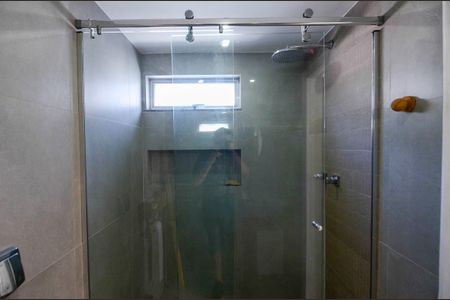 Apartamento à venda com 124m², 3 quartos e 2 vagasBanheiro da Suíte