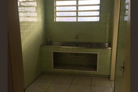 Apartamento à venda com 70m², 2 quartos e sem vagaCozinha